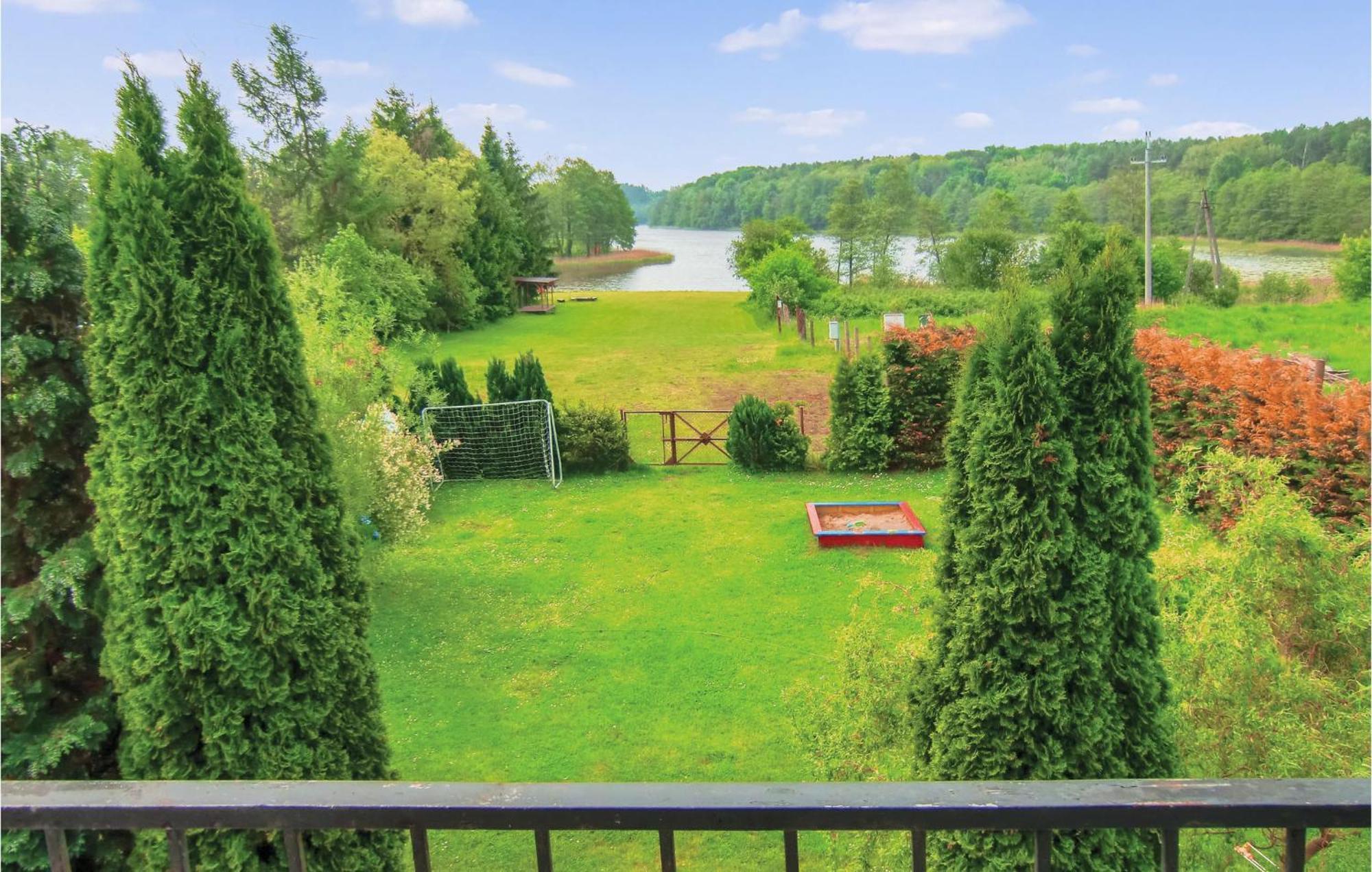 Amazing Home In Kolczewo With Sauna Экстерьер фото